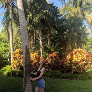 Meet your Posher, An